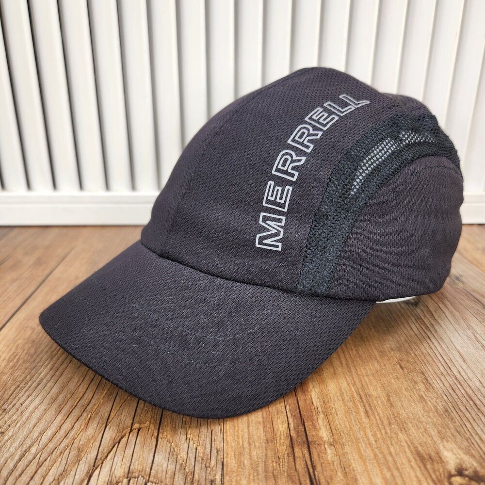 Merrell Piquero Sport 5 Panel Running Cap Black Vented Breathable Athletic Hat